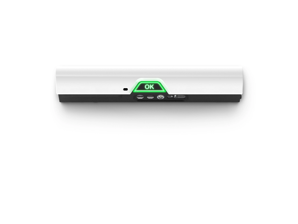 Gros plan du multicapteur SécuriPlaque Connect avec voyant vert